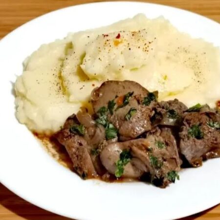 Ficăței de pui /piure de cartofi-300gr